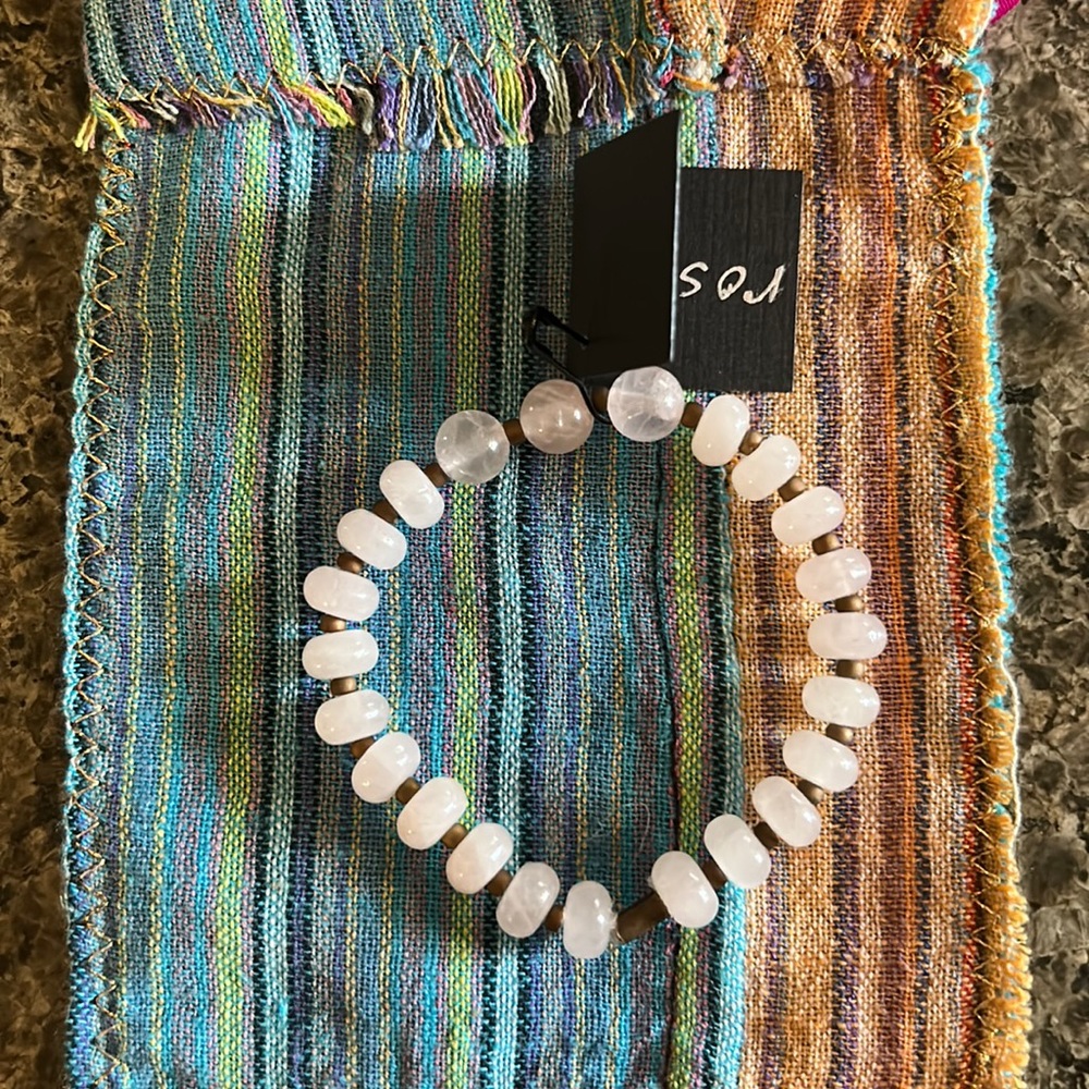 Hand-made semi-precious gemstone bracelet. Rose quartz.
